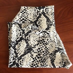 Balanced Athletica Python Ascend Pants -Medium